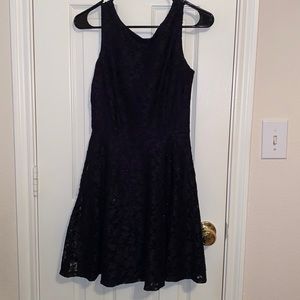 Black sparkly lace Juniors sleeveless dress with lining